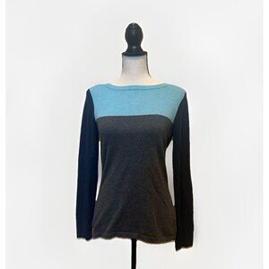 J Mclaughlin Sweater Women’s S Blue Gray Colorblock Boatneck *Flaw Lt Fade Mark